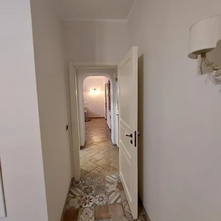 بيت للعطل Casa Petra كاستيلاباتي